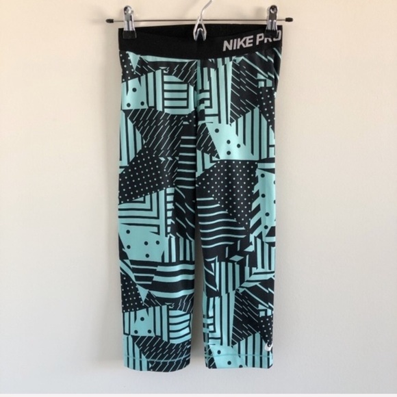 Nike Pants - Nike Pro Dri-FIT Patchwork Print Capris Small